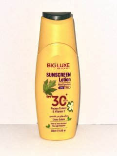 Bioluxe_30+_Sunscreen_Lotion_Papaya_Extract_&_Vitamin_E